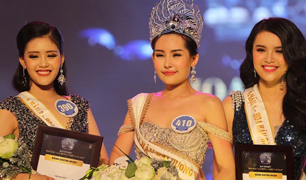 NTK Võ Việt Chung xin lỗi vì sai sót, Hoa hậu Đại dương Ngân Anh nói về 'tước vương miện`