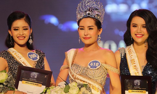 NTK Võ Việt Chung xin lỗi vì sai sót, Hoa hậu Đại dương Ngân Anh nói về 'tước vương miện`