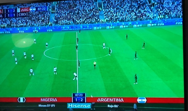 NIGERIA 1-2 ARGENTINA: TRỌNG TÀI KHÔNG THỔI PHẠT ĐỀN MARCOS ROJO LÀ ĐÚNG HAY SAI