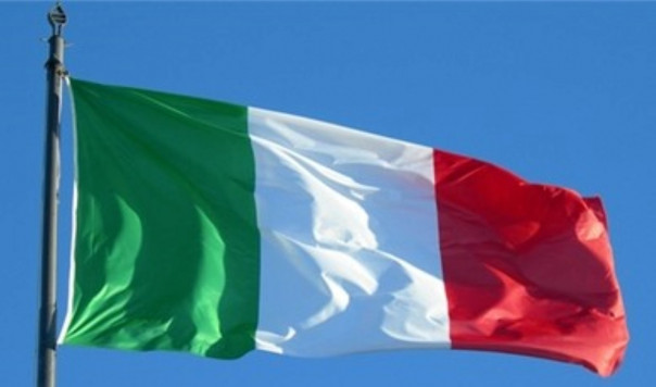 NHIỀU Ô TÔ LAO TỪ ĐỘ CAO 90M DO BÃO LỚN SẬP CẦU CAO TỐC TẠI ITALY