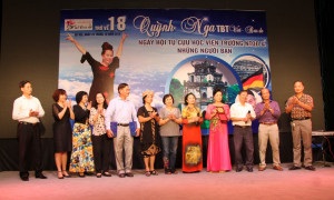 ALBUM:  ´TRỞ VỀ 18 - NGÀY HỘI TỤ CỰU HỌC VIÊN TRƯỜNG NGHỆ THUẬT QUÂN ĐỘI & NHỮNG NGƯỜI BẠN´