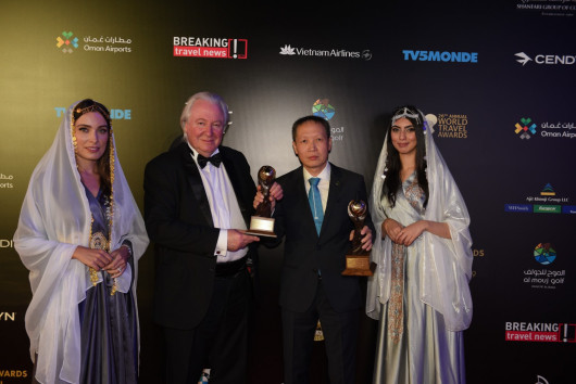 VIETNAM AIRLINES NHẬN HAI GIẢI THƯỞNG LỚN TẠI WORLD TRAVEL AWARDS 2019