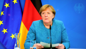 BÀI PHÁT BIỂU CẢM ĐỘNG CỦA BÀ ANGELA MERKEL TRONG BUỔI DIỄU BINH TÔN VINH THỦ TƯỚNG