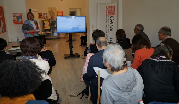 HỘI THẢO ´CHUNG CƯ CHĂM SÓC ĐIỀU DƯỠNG TUỔI GIÀ´ CẦN SỰ CHUNG TAY CỦA CỘNG ĐỒNG