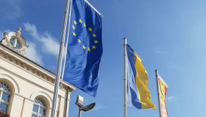 UKRAINE THÔNG QUA KẾ HOẠCH CẢI CÁCH LUẬT PHÁP ĐỂ GIA NHẬP EU