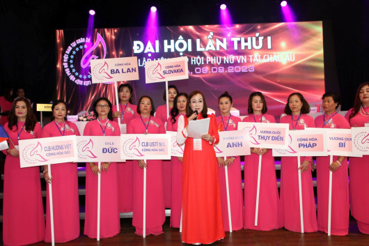 QUANG CẢNH: Đại Hội thành lập Liên Hiệp Hội phụ nữ Việt Nam Châu Âu