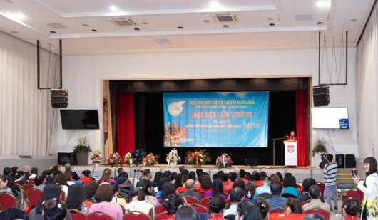 Hội phụ nữ Việt Nam tại Slovakia tổ chức Đại Hội lần thứ 6 thành công tốt đẹp