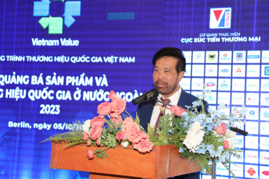 Ông Võ Văn Long, Chủ tịch Hội DN VN CHLB Đức tại GT Thương hiệu QG Việt Nam