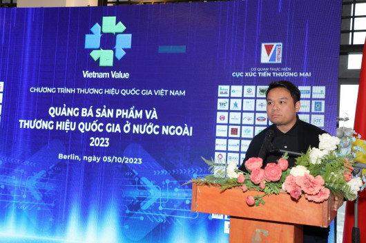Ông Đồng Sĩ Nguyên, GĐ điều hành TTTM Đồng Xuân tại GT Thương hiệu QG Việt Nam