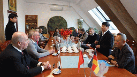 Thúc đẩy hơn nữa hợp tác, giao lưu giữa Đức và Việt Nam