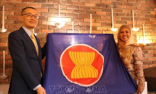 Việt Nam chuyển giao vai trò Chủ tịch luân phiên Ủy ban ASEAN tại Berlin cho Brunei