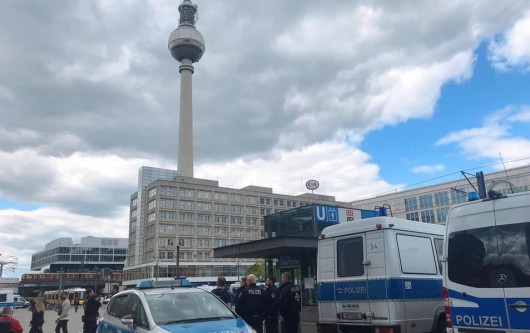 BERLIN: Buộc tội nữ cảnh sát Berlin giấu Cocaine trong két sắt