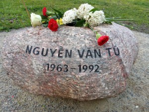 TP Berlin tưởng niệm các nạn nhân bị giết hại, trong đó có anh Nguyễn Văn Tú