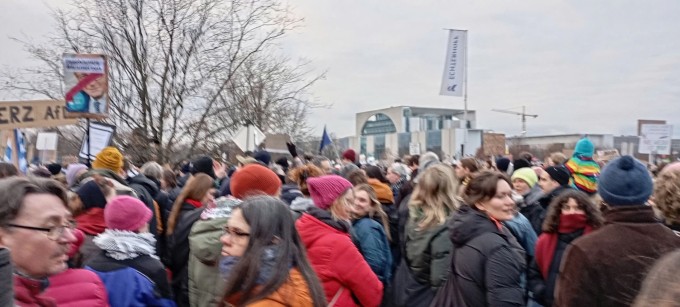 TIN „NÓNG“ BERLIN 2.2.2025: CUỘC BIỂU TÌNH LỊCH SỬ VỚI KHOẢNG 160 NGÀN NGƯỜI THAM GIA