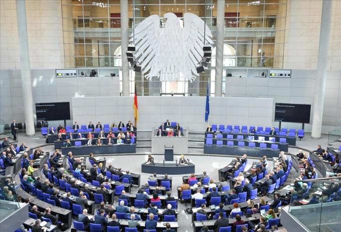 Đức: Hội đồng Liên bang thông qua cải cách Hiến pháp