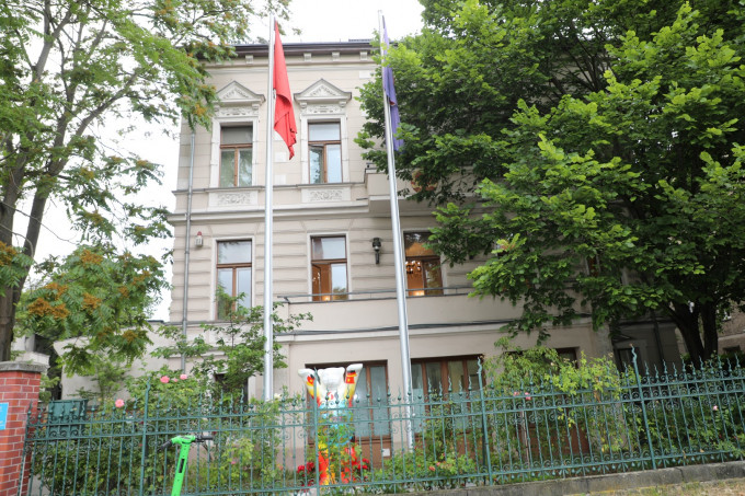 THƯ MỜI KIỀU BÀO QUAY VIDEO: "Tổ Quốc trong tim: Lời chúc từ năm châu"