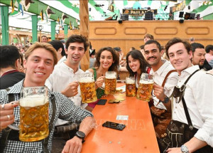 Oktoberfest - 215 năm sức hút từ bia và văn hóa Đức