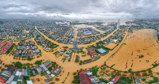 Mưa lũ nghiêm trọng càn quét nhiều nước Đông Nam Á