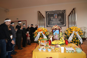 ALBUM: TIỄN ĐƯA BÀ NGUYỄN THỊ SONG VỀ NƠI AN NGHỈ CUỐI CÙNG TẠI BERLIN (16.11.2025)