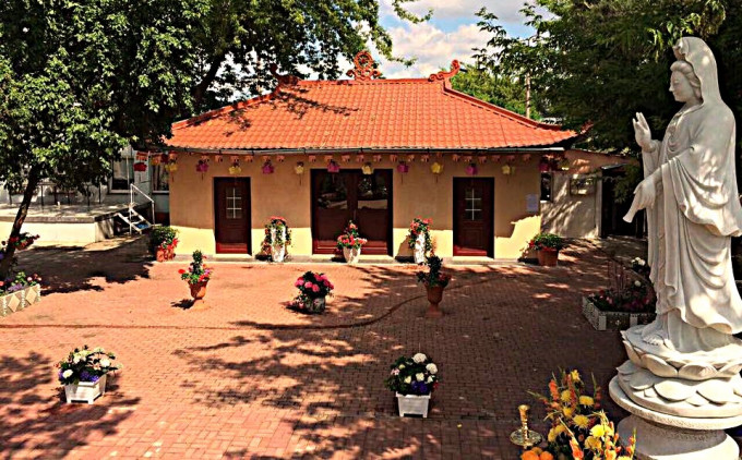 THƯ MỜI THAM DỰ LỄ VÍA ĐỨC PHẬT A DI ĐÀ TẠI CHÙA PHỔ ĐÀ BERLIN