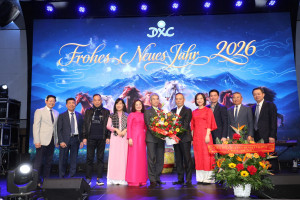 DOANH NGHIỆP TTTM ĐỒNG XUÂN VUI ĐÓN NĂM MỚI 2026