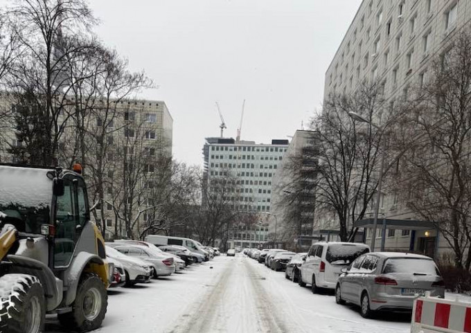 TIN BERLIN: Tai nạn chết người gần Bad Belzig - Người lái xe mất kiểm soát, xe tải bốc cháy