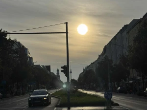 TIN BERLIN: Cảnh sát tục trực suốt ngày đêm để giải quyết các vụ việc.