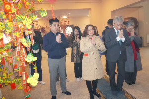 ALBUM: Đại sứ Nguyễn Đắc Thành thăm Chùa Phổ Đà Berlin nhân dịp Tết Bính Ngọ