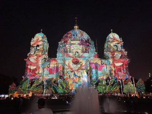 Berlin đóng cửa Công viên Görlitzer về đêm gây nhiều tranh cãi