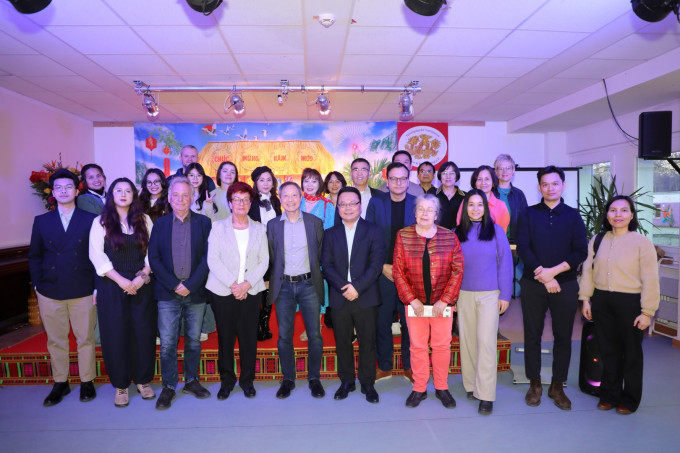 Hội Người Việt Nam Berlin-Brandenburg tổ chức gặp mặt đối ngoại đầu xuân