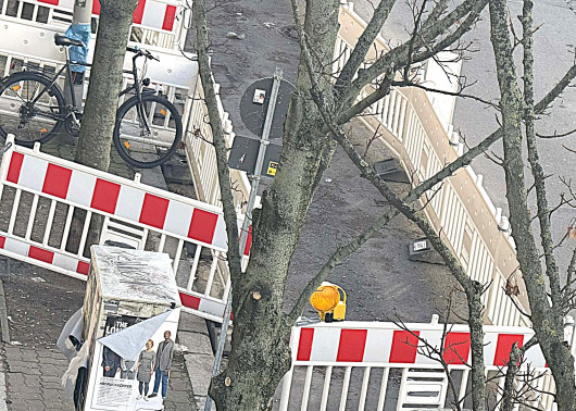 VIZ BERLIN THÔNG BÁO: Đường hầm gần Alexanderplatz đóng cửa đến cuối tháng 4; Tài xế cần lưu ý gì?