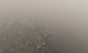 BỤI MỊN TỪ SA MẠC SAHARA ĐANG PHỦ TRÊN BẦU TRỜI ĐỨC: Khiến không khí trở lên ngột ngạt trong vài ngày tới