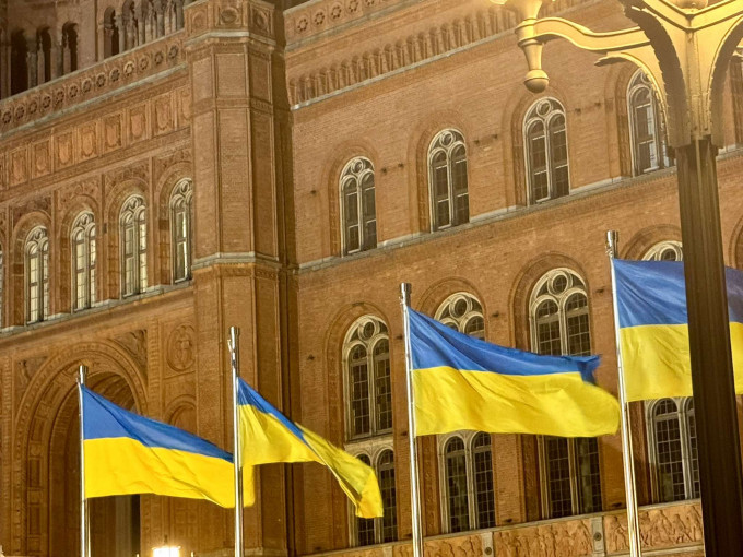 NÓNG: Hôm nay, Tổng thống Zelensky đã thăm Berlin; An ninh thắt chặt, giao thông tê liệt nhiều giờ