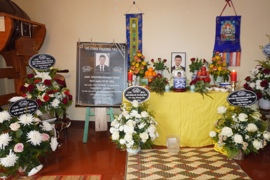 LỄ CẦU SIÊU CHÁU NGUYỄN QUANG DŨNG TẠI CHÙA TỪ ÂN BERLIN