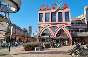 TIN NÓNG BERLIN 3.4.2026: Triệt phá kho vũ khí trái phép, bắt giữ nghi phạm cướp đêm