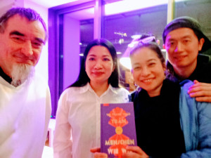 TRẦN THANH THẢO RA MẮT TIỂU THUYẾT ĐẦU TAY´NHỮNG NGƯỜI NHƯ CHÚNG TA´ TẠI BERLIN