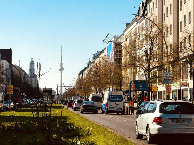 CHÚ Ý: Loài côn trùng nhỏ li ti gây ngứa dữ dội xuất hiện nhiều trong mùa hè Berlin