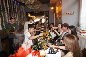 QUÁN MRS VIET: Giới thiệu Ẩm thực Việt “món ngon các vùng miền” tại Berlin