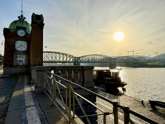 ĐUỐI NƯỚC THƯƠNG TÂM TẠI BERLIN: CỤ ÔNG 89 TUỔI TỬ VONG KHI BƠI Ở HỒ SCHLACHTENSEE