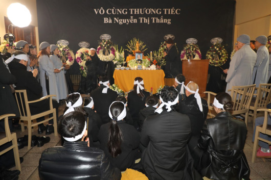 TIỄN ĐƯA BÀ NGUYỄN THỊ THẮNG VỀ NƠI AN NGHỈ CUỐI CÙNG